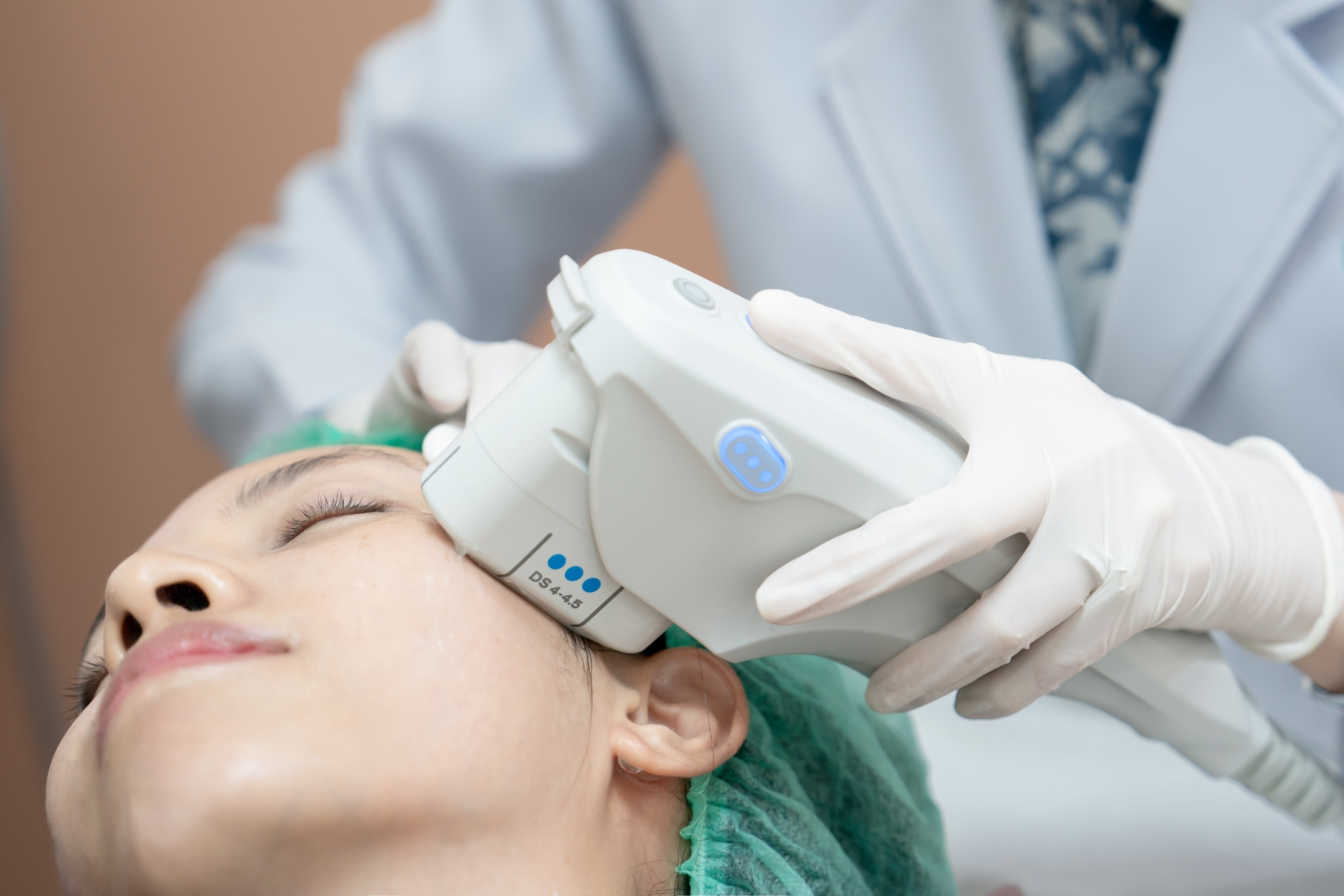 Ultherapy: The Best Skin Tightening Treatment of 2025